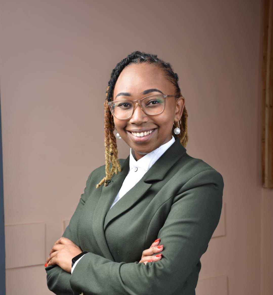 Evalaren Muritthi, Corporate Legal Advisor